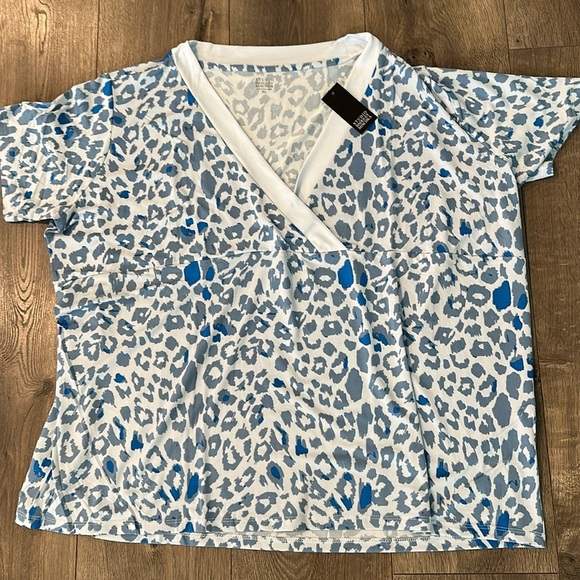 Badgley Mischka Sky Leopard Pajamas - Picture 4 of 8